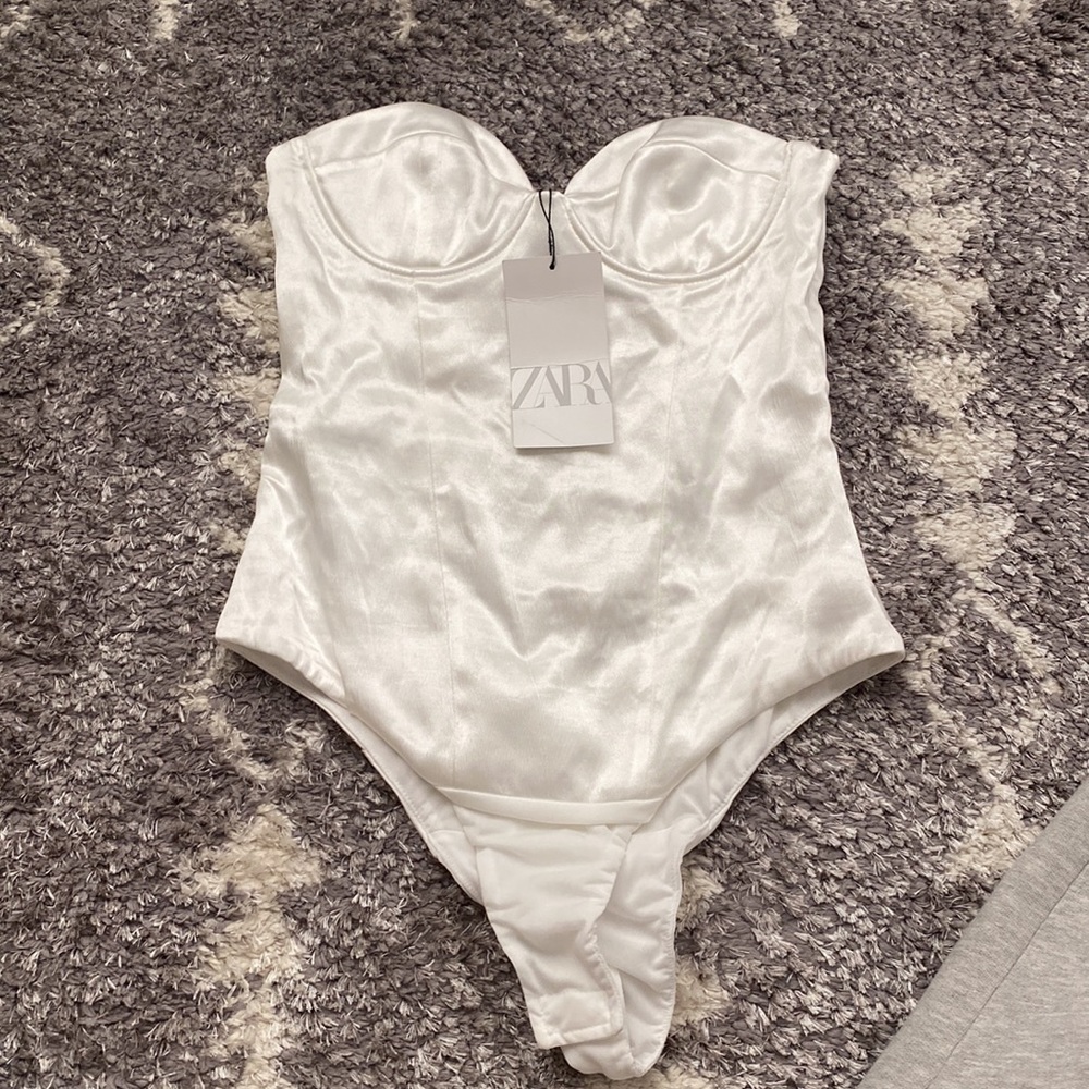 NWT Zara bustier satin white